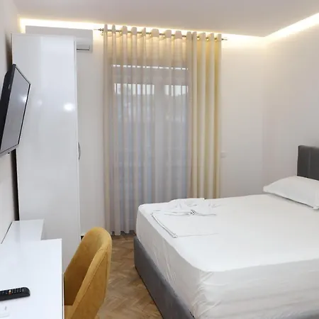Noel Centre Berat