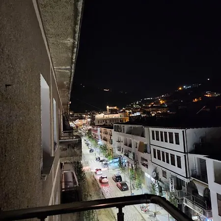 Noel Centre * Berat