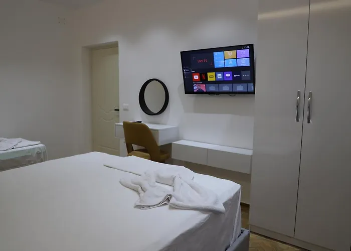 Noel Centre Appartement Berat