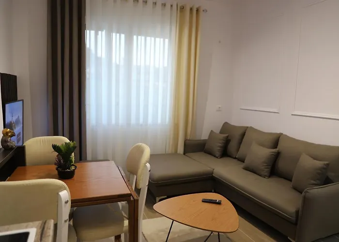 Noel Centre Berat